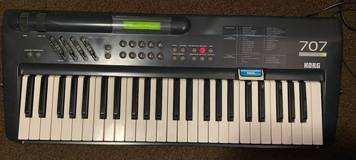 Korg 707 performing - 707,